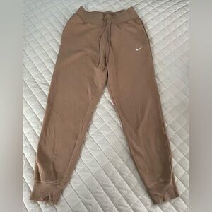 Women’s Nike Pheonix Beige Sweatpants